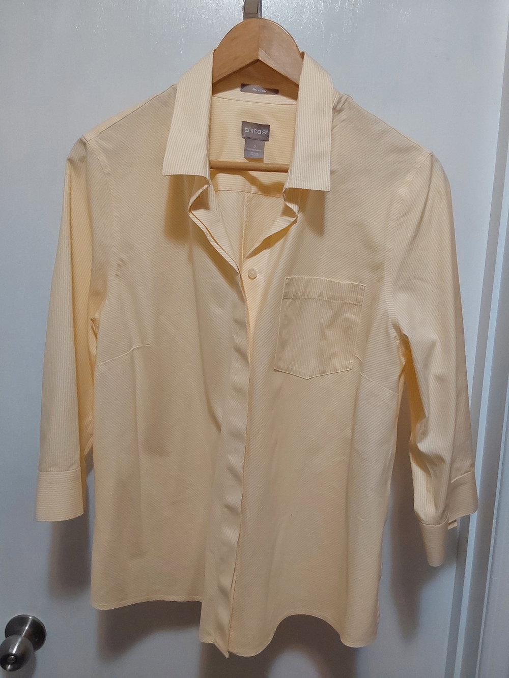 Chico's Pale Yellow Casual Button-Down Shirt